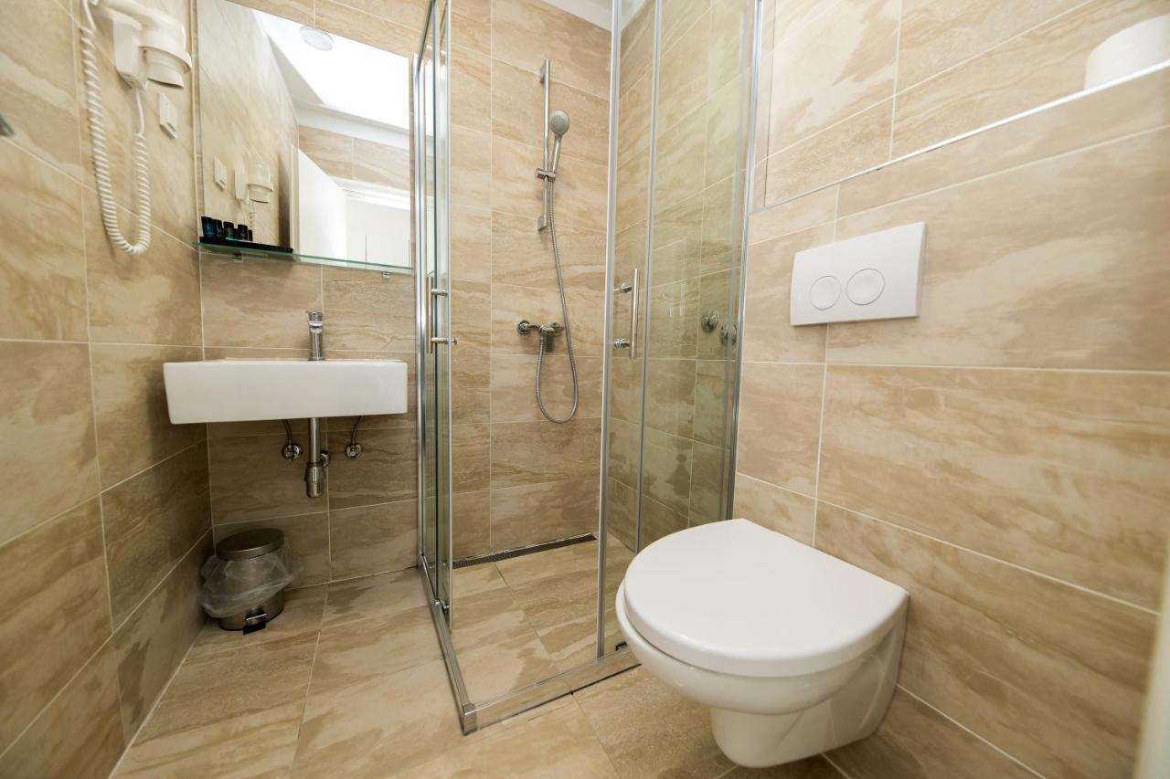 نوفي فينودولسكي Rocky Beach Rooms المظهر الخارجي الصورة