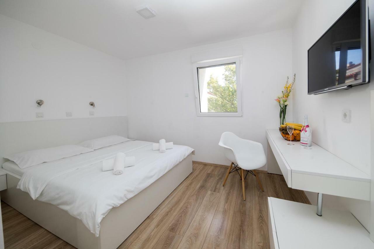 نوفي فينودولسكي Rocky Beach Rooms المظهر الخارجي الصورة